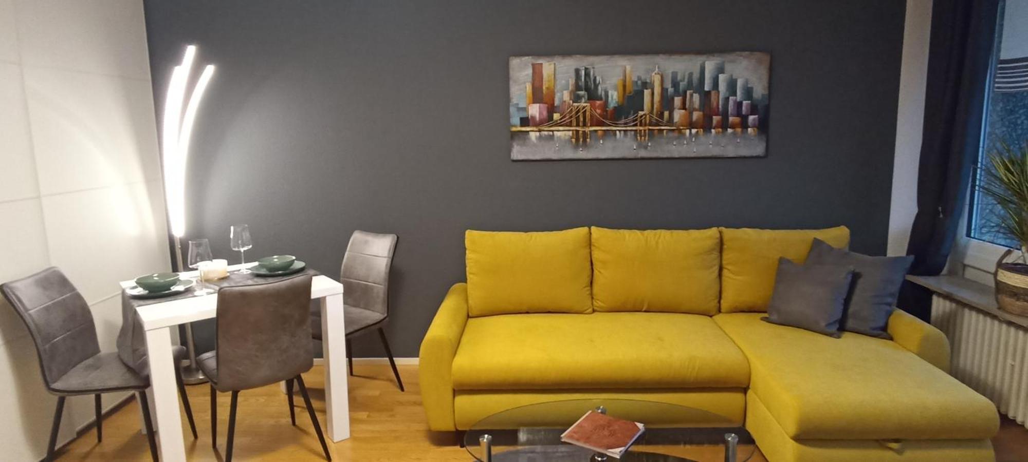 Gemuetliches Helles Apartment Mit Balkon Und Parkplatz Vor Der Tuer Im Zentrum Von Bayreuth Exteriör bild